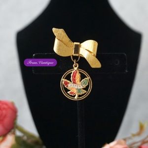 🍁 VINTAGE [Jasper] Golden Ribbon 🎀 Colourful Maple Leaf Brooch / Scarf Pin 🧷